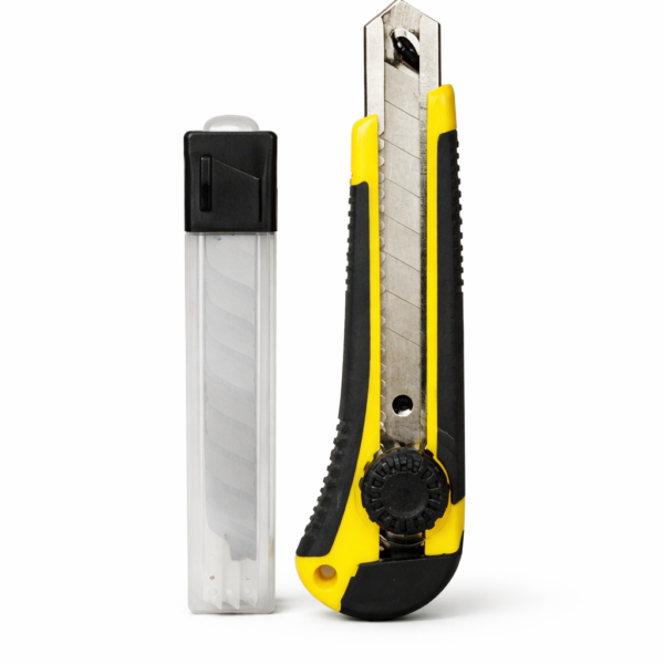 Cutter profesional cu rotiță de blocare 25 mm și set lame de rezervă